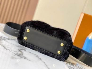1:1 Louis Vuitton Bags Capucines M22387水貂毛21x14x8cm ss