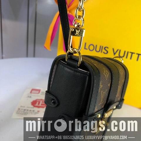 1:1 Louis Vuitton Bags Trunk Vertical M63913 wq