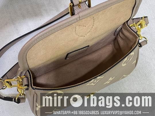 1:1 Louis Vuitton Bags Diane M83300 M45985 19x10.5x6cm ss5