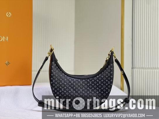 1:1 Louis Vuitton Bags Loop M22591 23x13x6cm ss