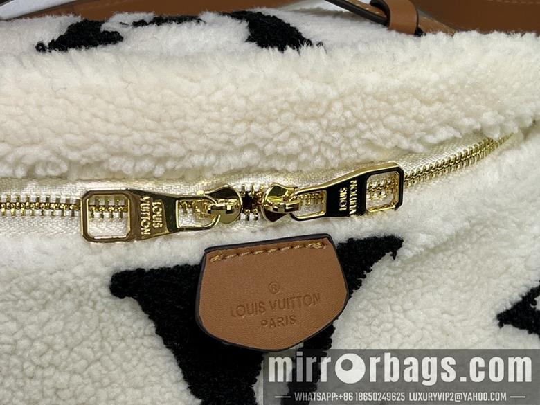 1:1 Louis Vuitton Bags Bumbag M43644 37x14x13cm ss1