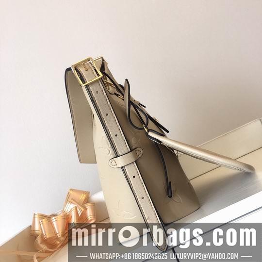 1:1 Louis Vuitton Bags CarryAll M46288 24x30x12cm zy