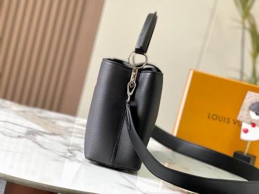 1:1 Louis Vuitton Bags Hatucines M21756 31.5x20x11cm ss