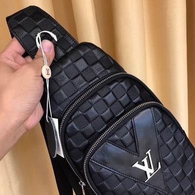 1:1 Louis Vuitton Bags 530-4 30X18X7cm XM
