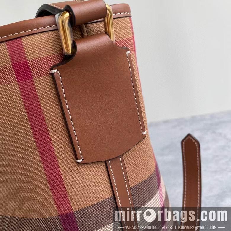 Burberry Replica Bags 16X22X15.5cm 081609 IQ