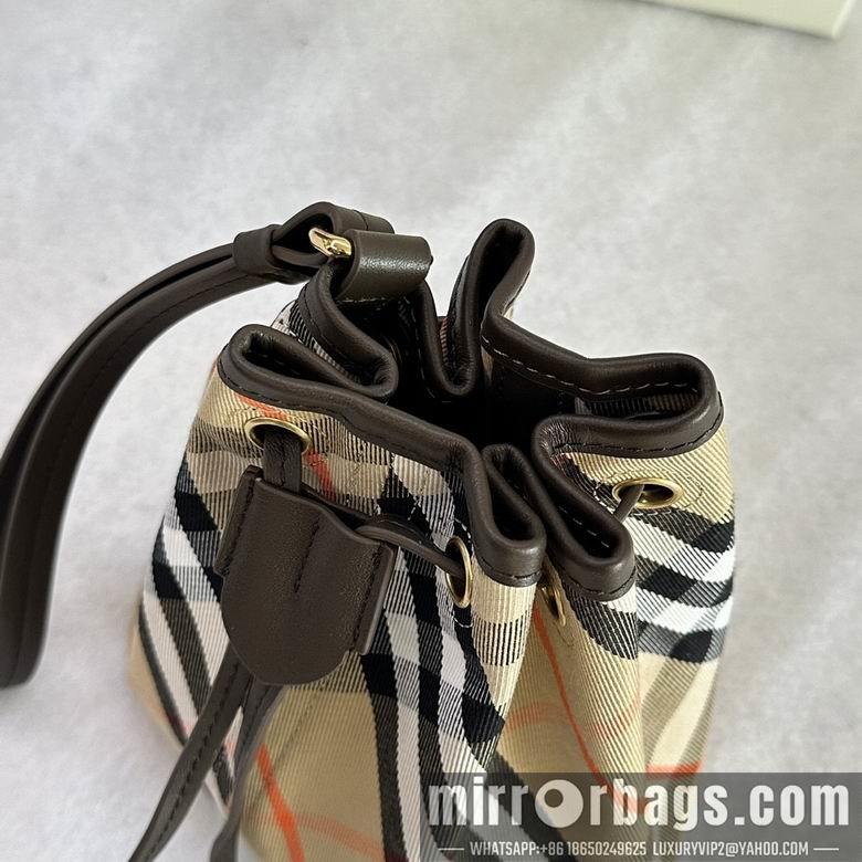 Burberry Replica Bags 16X10.5X18cm 031104 IQ 2colour