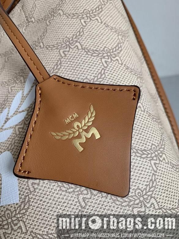 MCM Replica Bags 132221 13X22X21.5cm EY