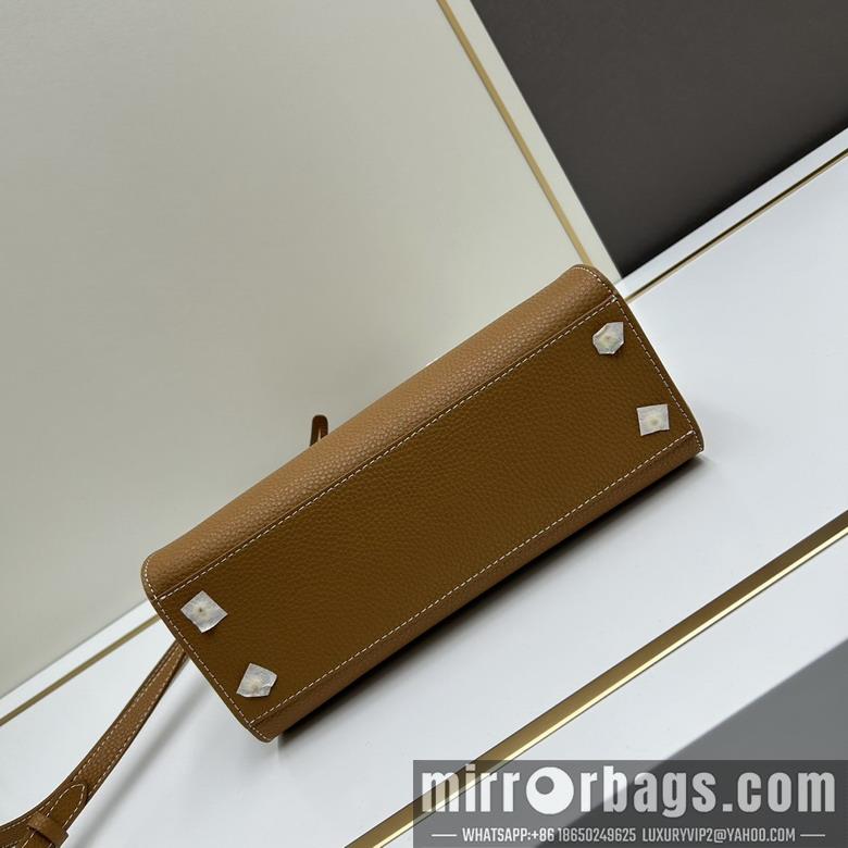 Burberry Replica Bags Burberry 8050 27x11x20cm ww1