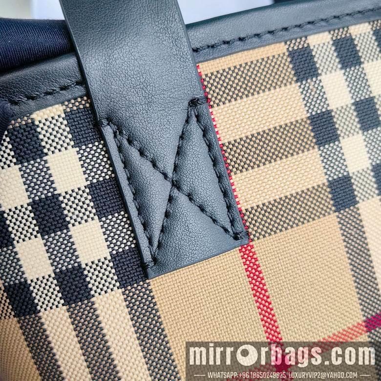 Burberry Replica Bags 27X9.5X16.5cm 050410 IQ