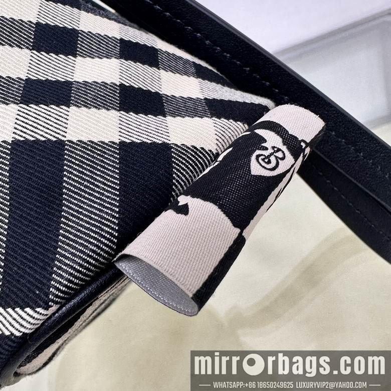 Burberry Replica Bags 0571 17.5X10.5X20cm IQ 2colour