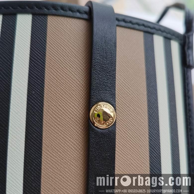 Burberry Replica Bags 12X3.5X18cm 082701 IQ  4colour