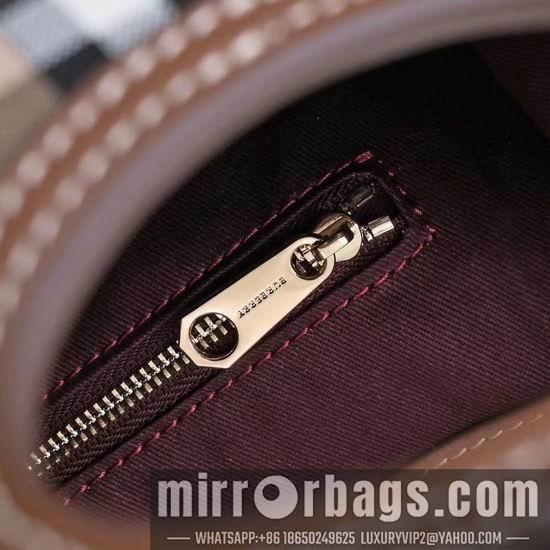 Burberry Replica Bags Burberry 8320 23x6x26.5cm  ww