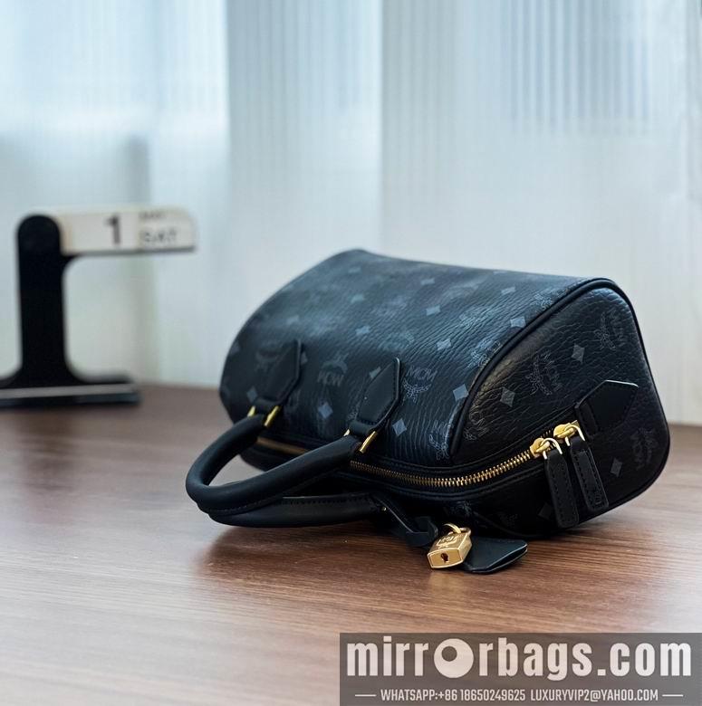 MCM Replica Bags 13.5X25X16cm 062501 XM 2colour