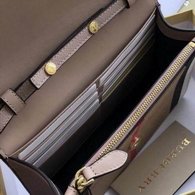 Burberry Replica Bags 40681441 19X13.5X5cm YG 3colour