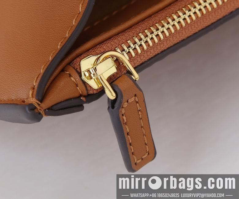 MCM Replica Bags CA6721  中号24.5X18X10 小号20X15X8