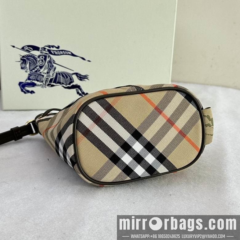 Burberry Replica Bags 16X10.5X18cm 031104 IQ 2colour