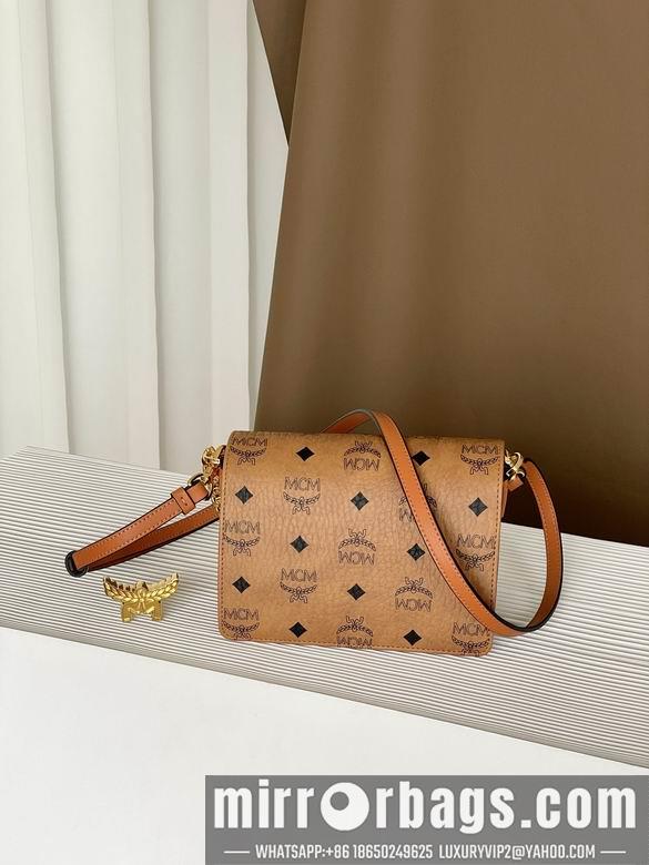 MCM Replica Bags MWPBAW005CO001 18X8X12.5cm EY