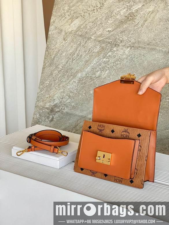 MCM Replica Bags MWPBAW005CO001 21X8X17cm EY