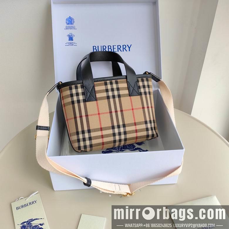 Burberry Replica Bags 27X9.5X16.5cm 050410 IQ