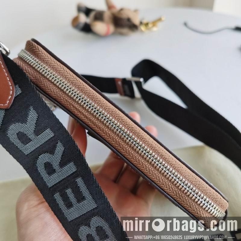 Burberry Replica Bags 80301921 10x25x18cm cn 01