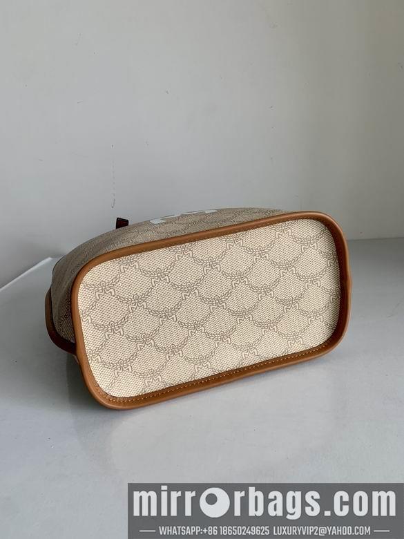 MCM Replica Bags 132221 13X22X21.5cm EY