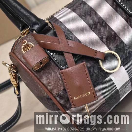 Burberry Replica Bags Burberry 8372 18.5x11x12cm ww