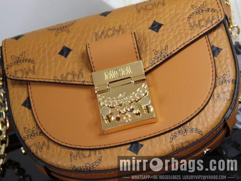 MCM Replica Bags 141804  14x18x4cm DY