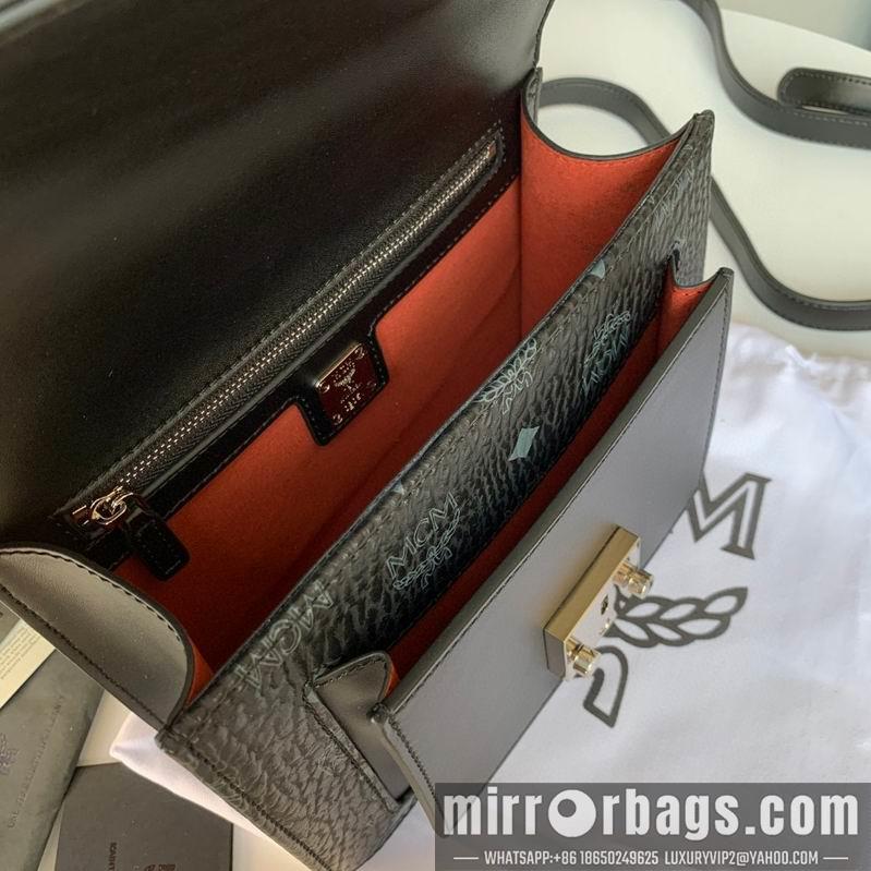 MCM Replica Bags MCM 17x21x8  27x19.5x11 dy2