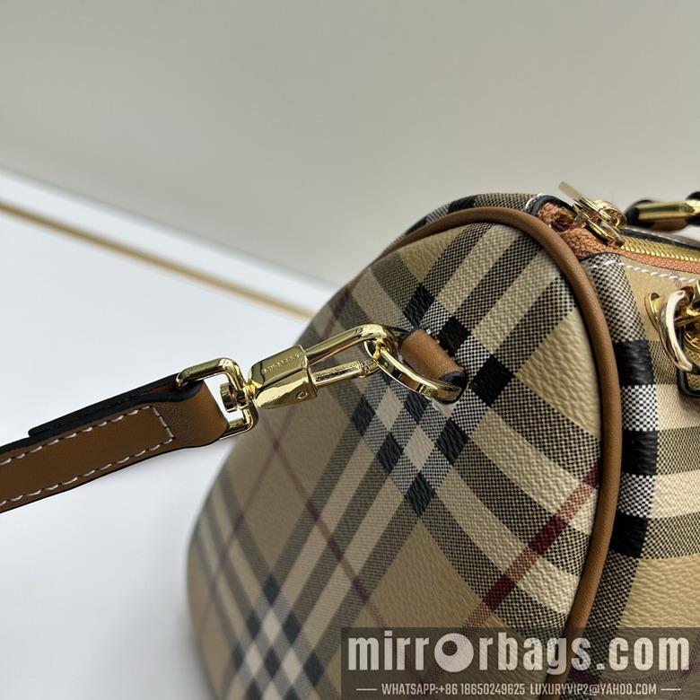 Burberry Replica Bags Bur 8371 30x15x21cm ww1