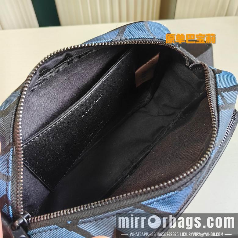 Burberry Replica Bags 22X16cm 060810 XMY