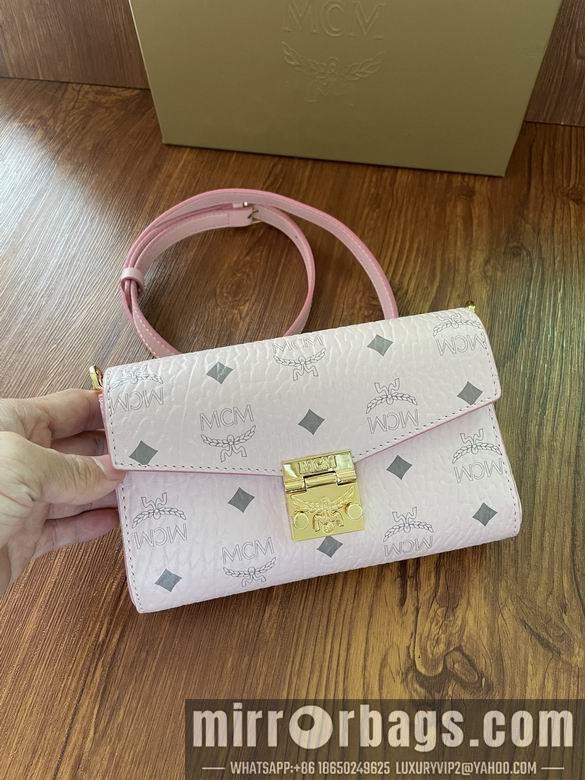 MCM Replica Bags 20534 trumpet DY 3