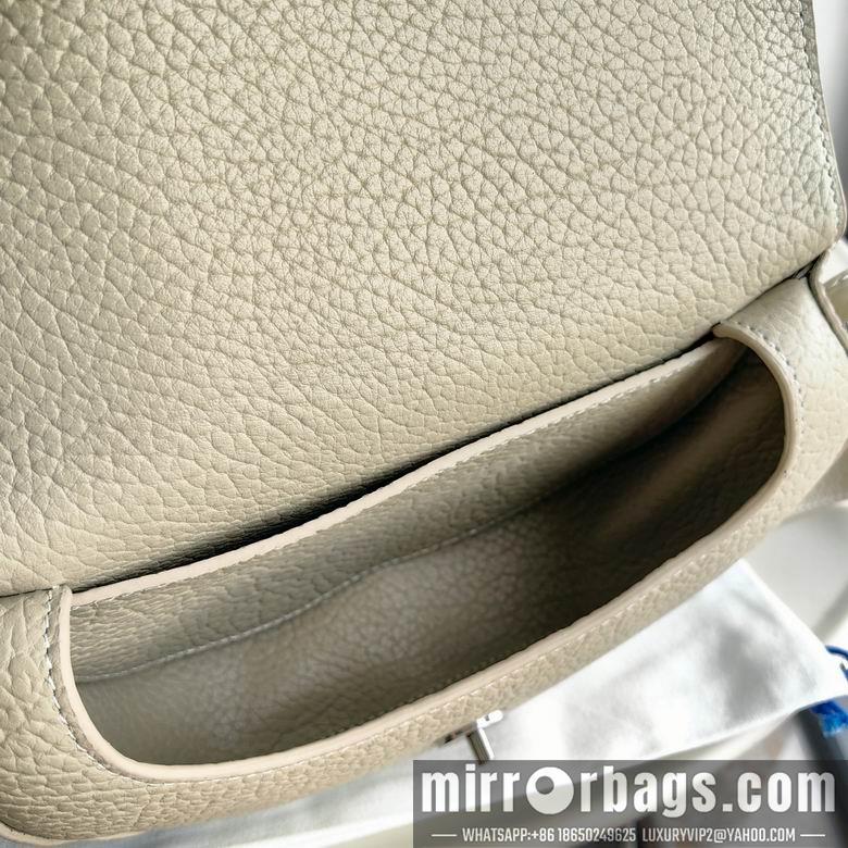 Burberry Replica Bags 052512 IQ 3colour