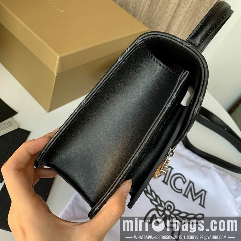MCM Replica Bags MCM 17x21x8  27x19.5x11 dy2