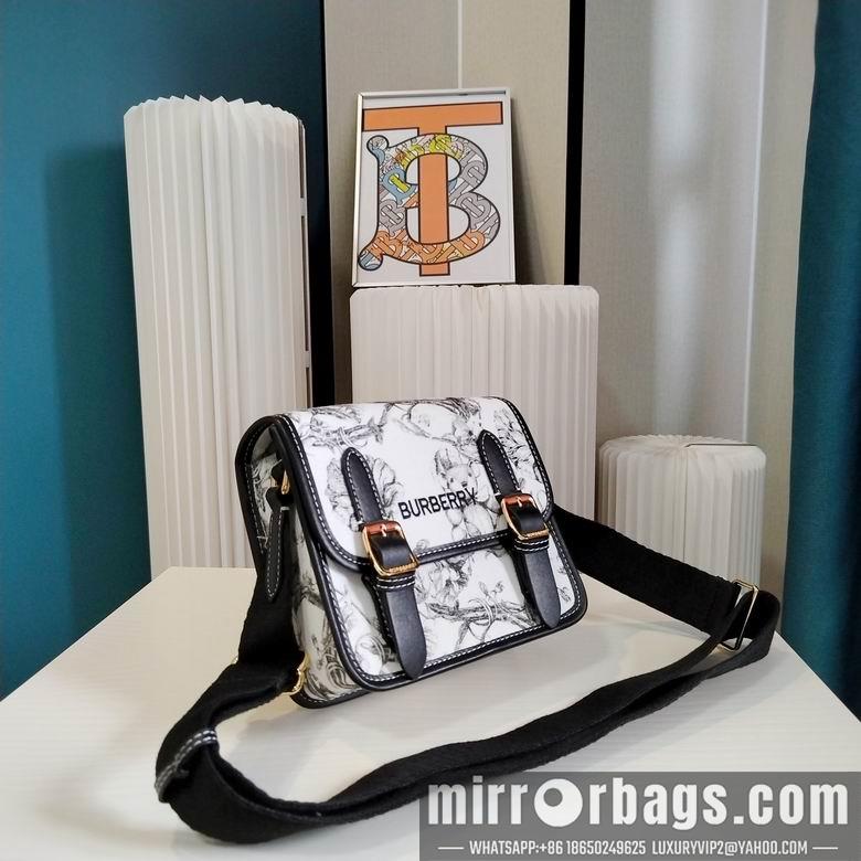 Burberry Replica Bags 17X8X15cm 060818 XMY