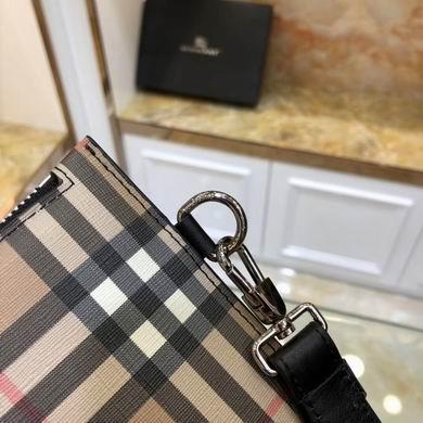 Burberry Replica Bags 8393 28X18X1cm XM