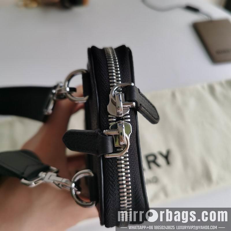 Burberry Replica Bags 80301921 10x25x18cm cn 01