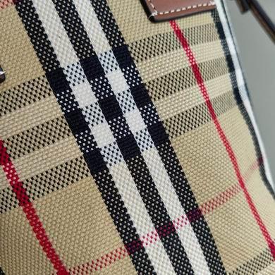 Burberry Replica Bags 80704611 13X8.5X19.5cm  IQ