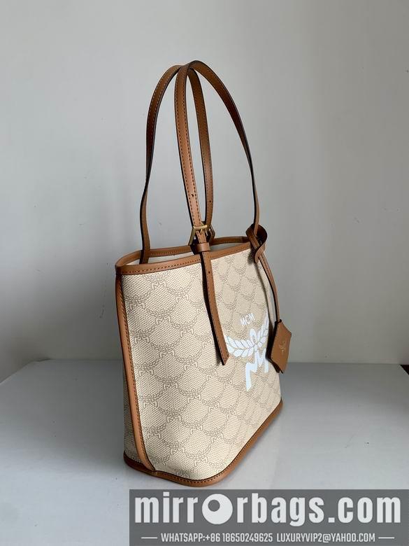 MCM Replica Bags 132221 13X22X21.5cm EY