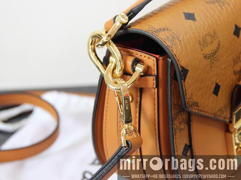 MCM Replica Bags 10219 18x18x7cm DY 2