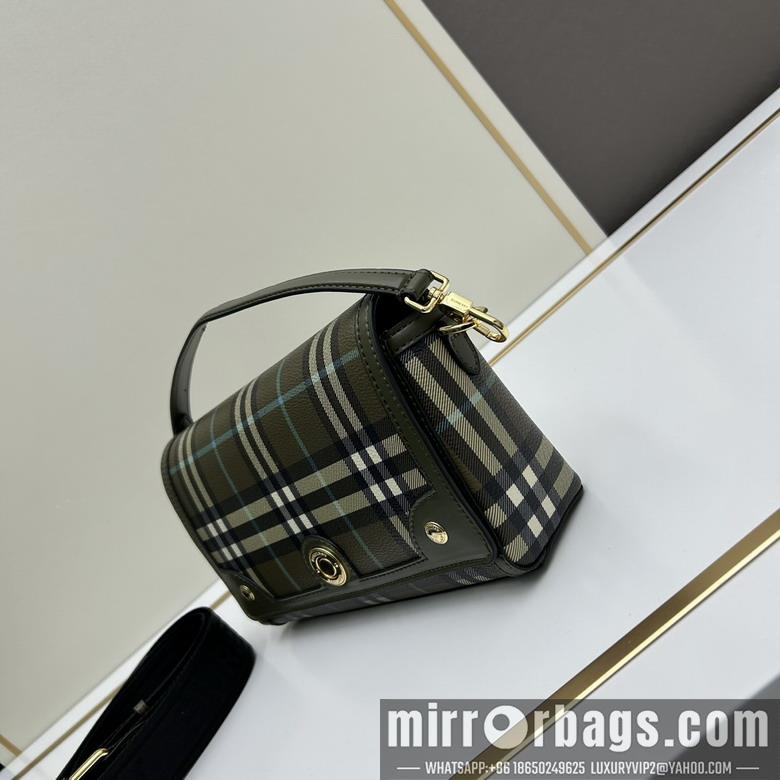 Burberry Replica Bags Burberry 8366 24x8x14cm ww1