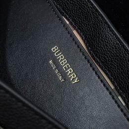 Burberry Replica Bags Burberry 8350 25x8.5x18cm ww