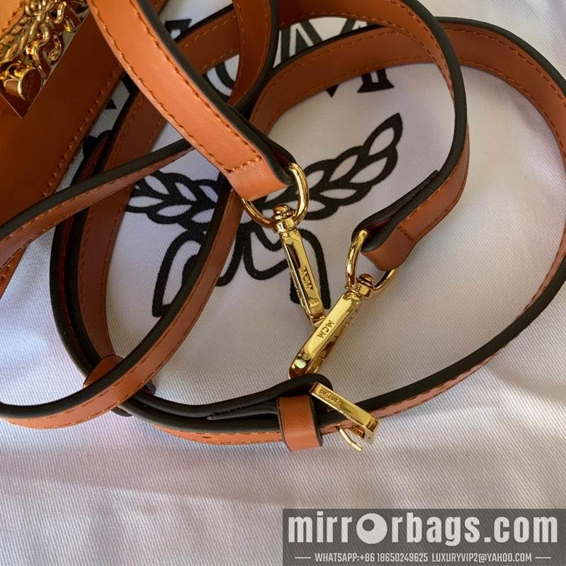 MCM Replica Bags MCM 17x21x8  27x19.5x11 dy2