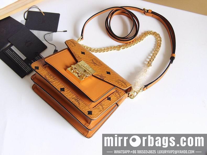 MCM Replica Bags MCM  30213 12.5X18.0X9.0cm dy12