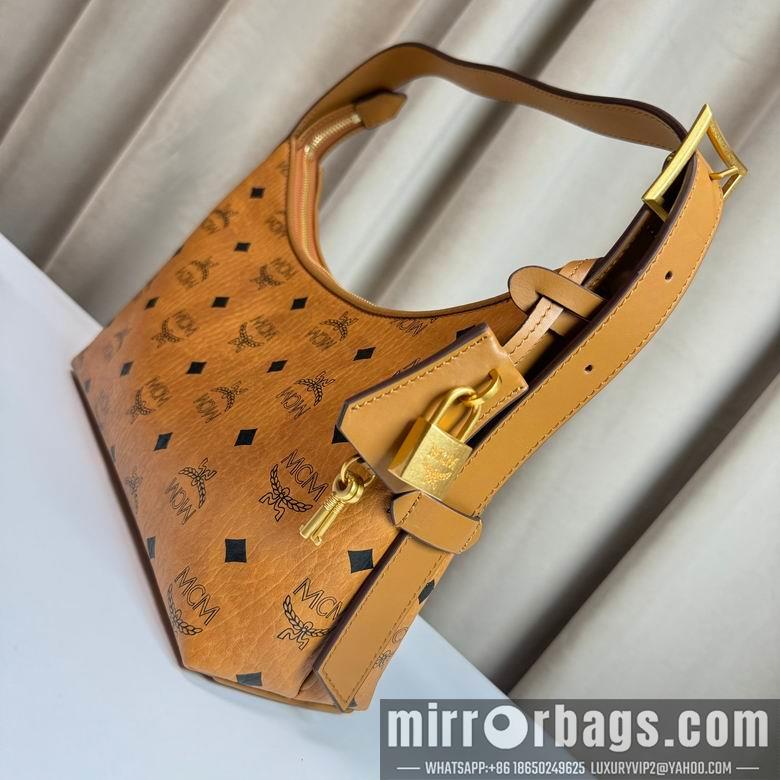 MCM Replica Bags 26X19X9.5cm 122716 EY