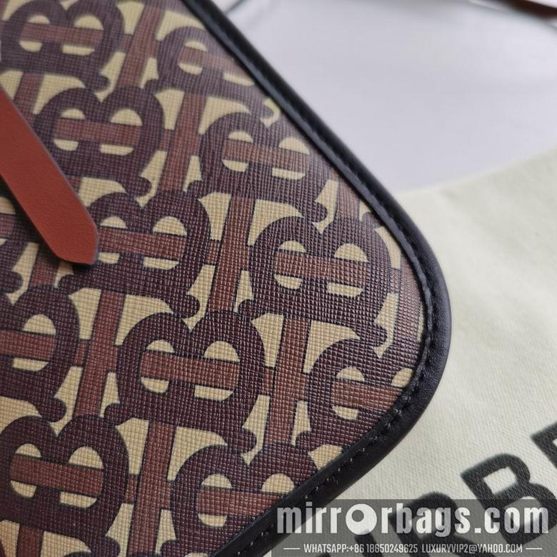 Burberry Replica Bags 12X3.5X18cm 082701 IQ  4colour
