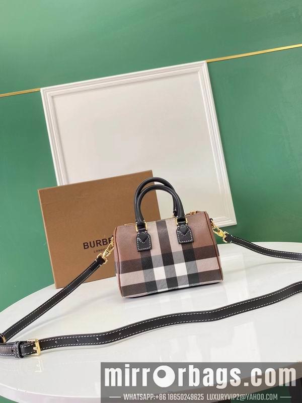 Burberry Replica Bags Burberry 8372 18.5x11x12cm  ww