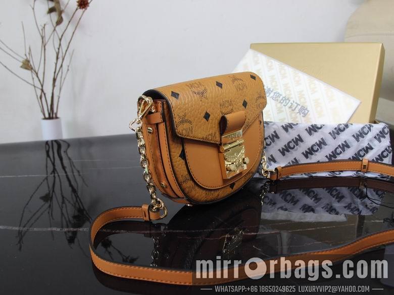 MCM Replica Bags 141804  14x18x4cm DY