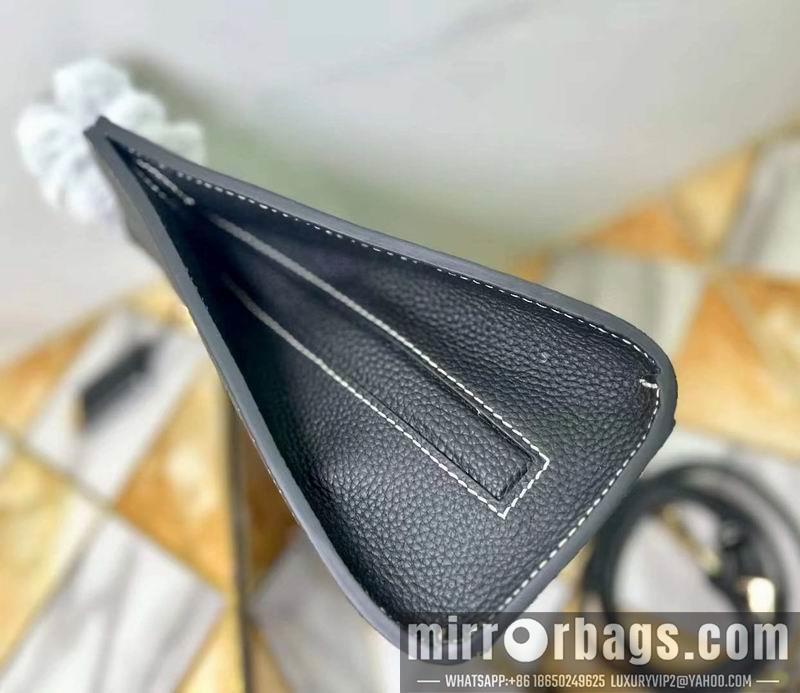 Burberry Replica Bags Burberry 8376 27x11x20cm ww 2色