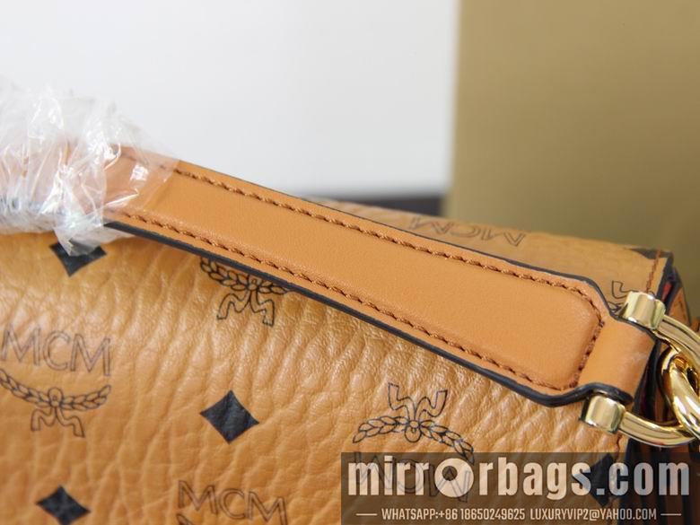 MCM Replica Bags 10219 18x18x7cm DY 2