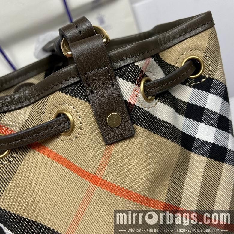 Burberry Replica Bags 17.5X10.5X20cm 100919 DN 2colour